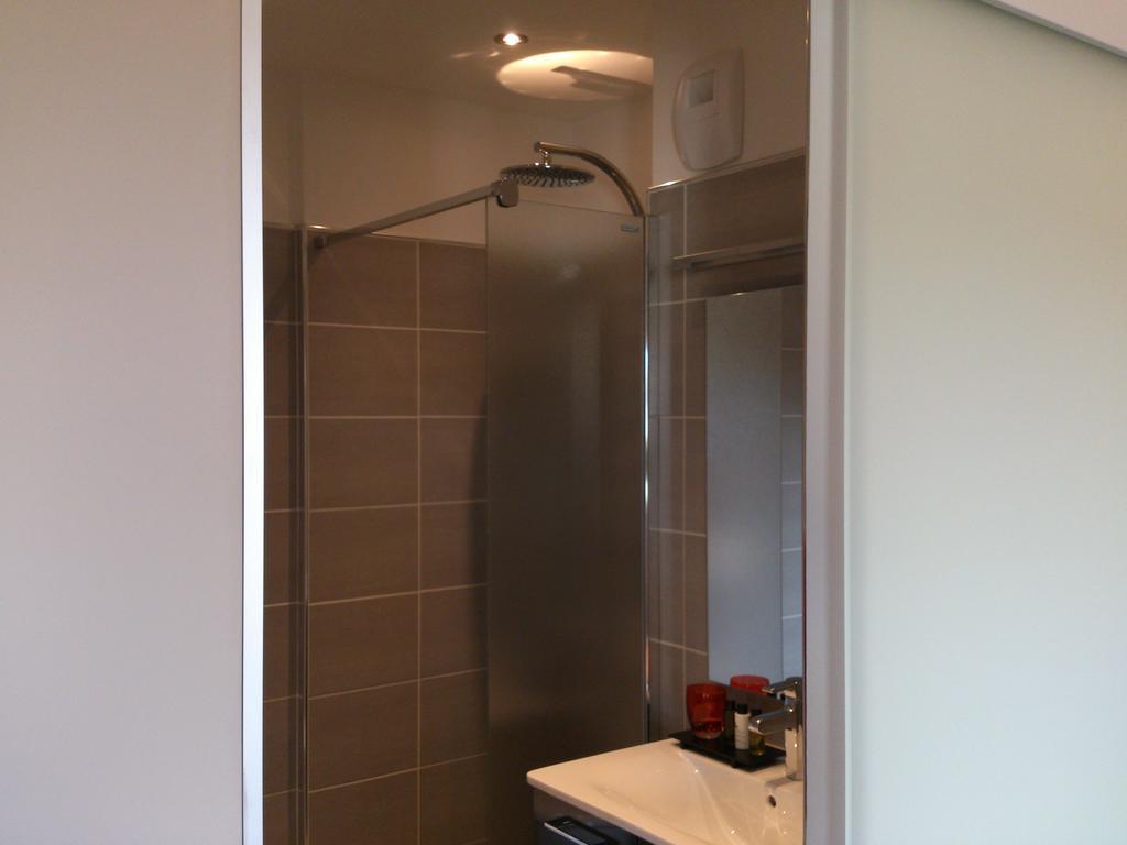 Hotel Les Petits Oreillers Saint-Martin-d'Ardeche Room photo